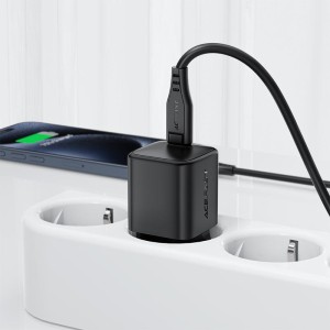 شارژر دیواری ایس فست ACEFAST A117 PD20W GaN Fast Charger توان 20 وات