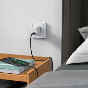 شارژر دیواری ایس فست ACEFAST A25 PD20W Fast Charger توان 20 وات