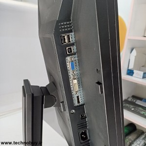 مانیتور 22 اینچ استوک Dell P2210f