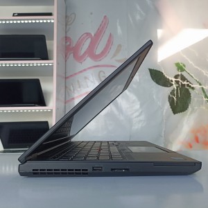 لپ‌تاپ استوک  Lenovo ThinkPad P52