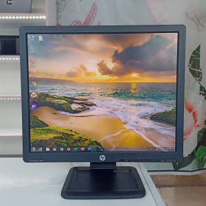 مانیتور استوک HP L1950