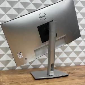 مانیتور استوک 24 اینچ حرفه ایی دل مدلDell U2422H