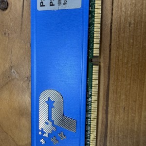 رم کامپیوتر پتریوت مدل Patriot PSD34G160081H ظرفیت 4 گیگابایت DDR3 استوک هیت‌سینک‌دار
