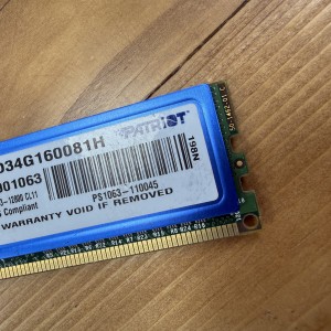رم کامپیوتر پتریوت مدل Patriot PSD34G160081H ظرفیت 4 گیگابایت DDR3 استوک هیت‌سینک‌دار