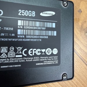 هارد SSD سامسونگ مدل PM851 ظرفیت 256 گیگابایت (استوک)