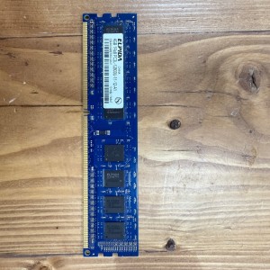 رم کامپیوتر استوک 4 گیگابایت DDR3 فرکانس 1600MHz (اصلی)