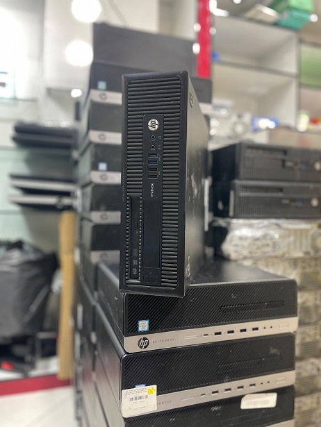 داخل مینی کیس HP G1800