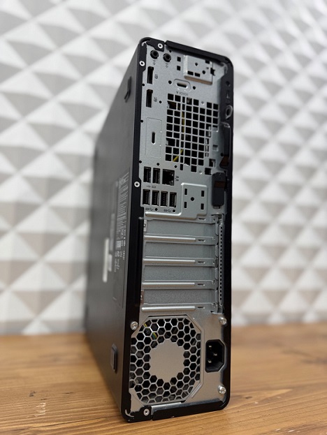 داخل مینی کیس HP EliteDesk 800 G5