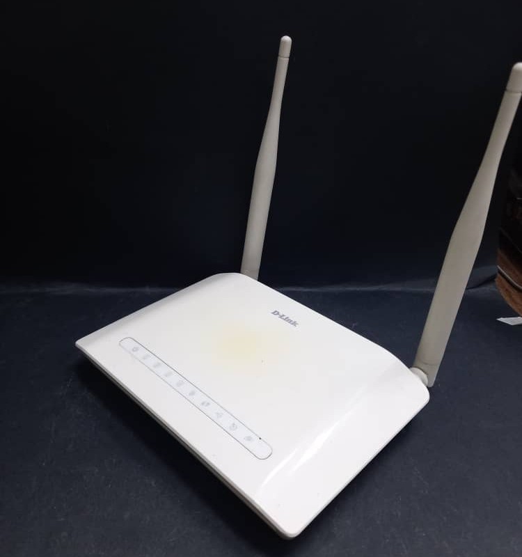 مودم دی لینک  DSL_2750U ارسال رایگان