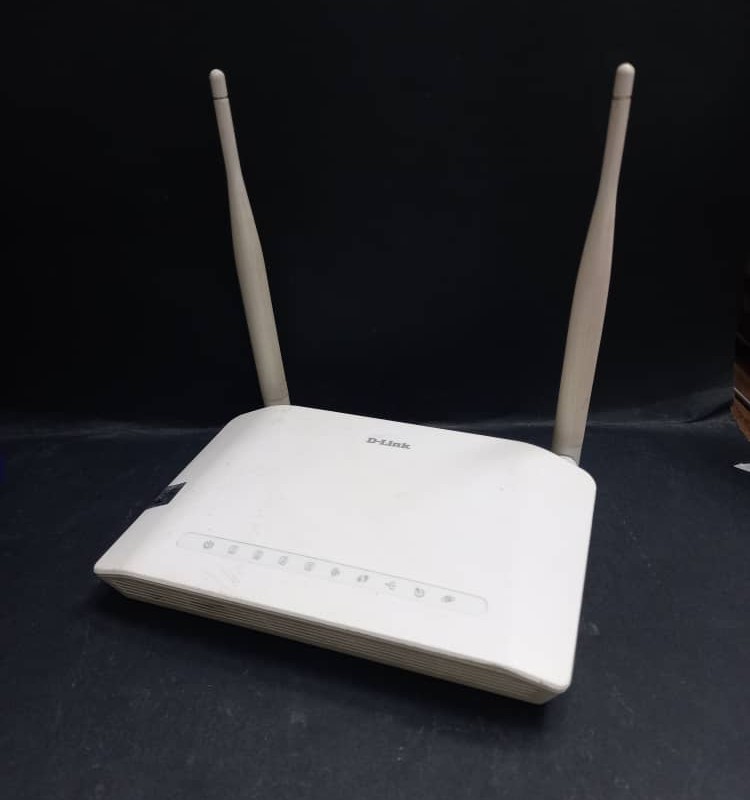 مودم دی لینک  DSL_2750U ارسال رایگان