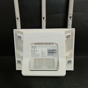 روتر قدرتمند ایسوس دو باند گیگابایتی RT-AC66U