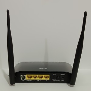 مودم دی لینک DSL-2740U
