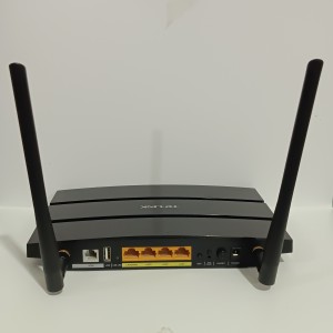 مودم تی پی لینک گیگابایتی TD-W8970