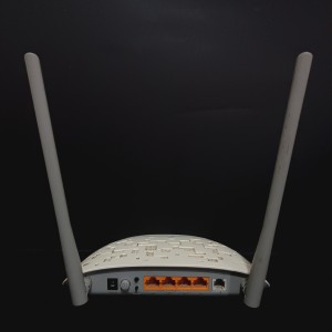 مودم تی پی لینک TD-W8961N انتن بلند