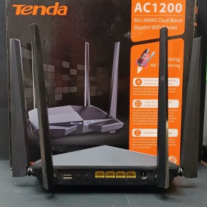 روتر قدرتمند تندا AC1200 دو باند گیگابایتی ارسال رایگان