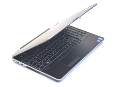 بررسی جزئیات لپ تاپ کار کرده Dell Latitude E6540 پردازنده i7 نسل چهار