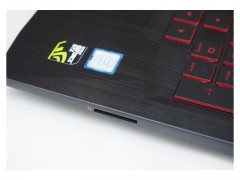 بررسی ظاهر لپ تاپ گیمینگ کارکرده HP OMEN 15X پردازنده i7 نسل 7 گرافیک NVIDIA GeForce 4GB