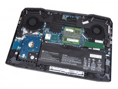 لپ تاپ گیمینگ HP OMEN 15X پردازنده i7 نسل 7 گرافیک NVIDIA GeForce 4GB