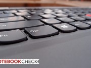 بررسی اولترابوک کارکرده Lenovo Thinkpad X1 Carbon i7 نسل 5