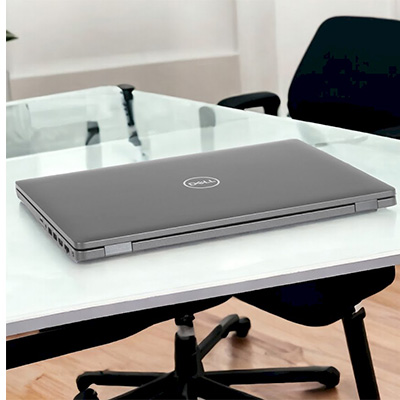 لپ تاپ دست دوم Dell Latitude 5500 i7 با نمایشگر 15.6 اینچی