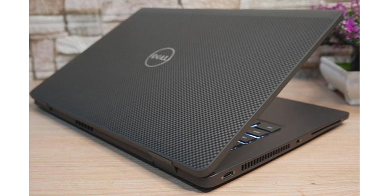 اولترابوک استوک Dell Latitude 7320 i7 مناسب برای استفاده روزمره