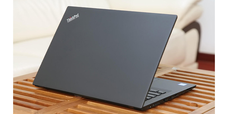 لپ تاپ دست دوم Lenovo T480s i5 با پردازنده نسل هشت اینتل