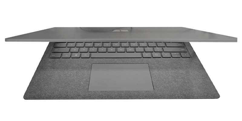 تاچ پد نسبتا وسیع Microsoft Surface Laptop Gen1 i5