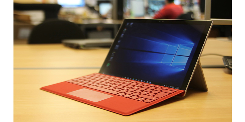 تبلت استوک Microsoft Surface Pro 4 با نمایشگر بی نظیر