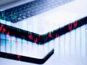 نقش سیمانتک در مقابله با خطرات ناشی از SDKهای آنالیز اپلیکیشن و حفظ امنیت داده‌های موبایل