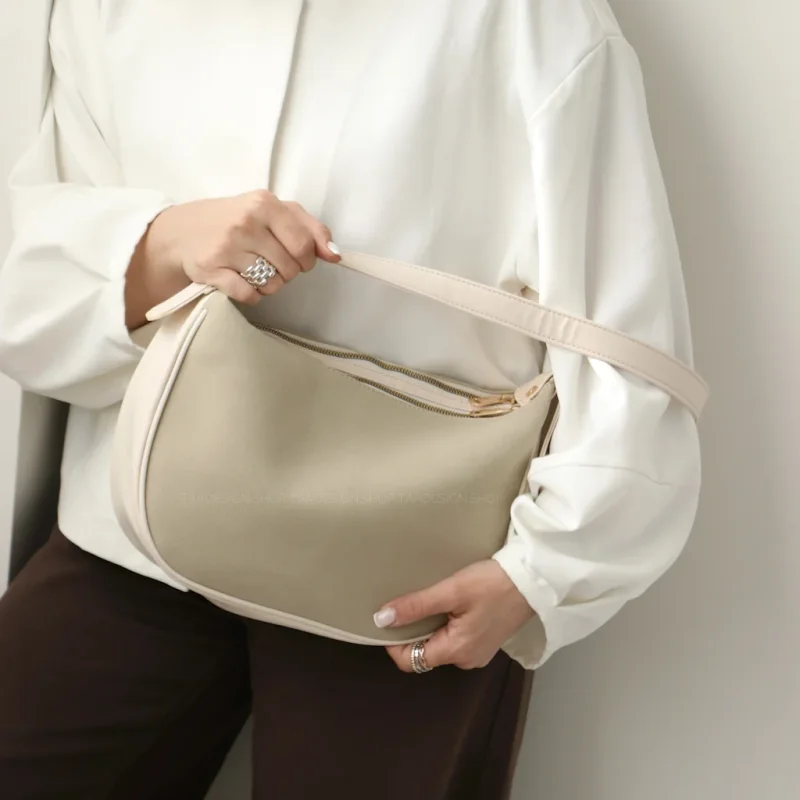 کیف زنانه دوشی مدل کمند جیر