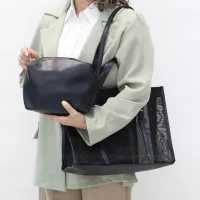 کیف زنانه بزرگ مدل داکو