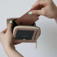 کیف پول زنانه و جاکارتی هلن