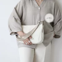 کیف زنانه دوشی مدل کمند کتان
