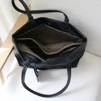 کیف زنانه بزرگ مدل مهرگان
