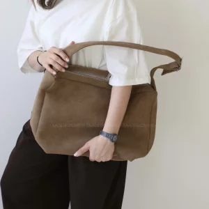 کیف زنانه بزرگ مدل رایلی جیر