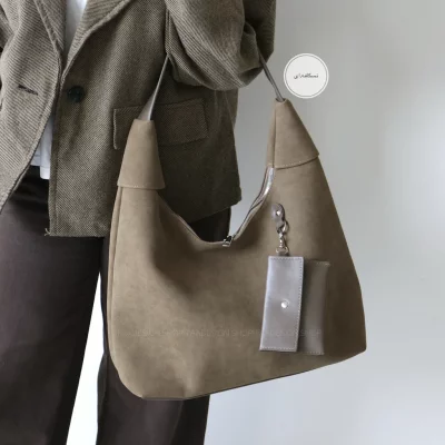 کیف زنانه بزرگ مدل لامیس جیر