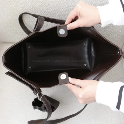 کیف زنانه بزرگ مدل کلارا جیر