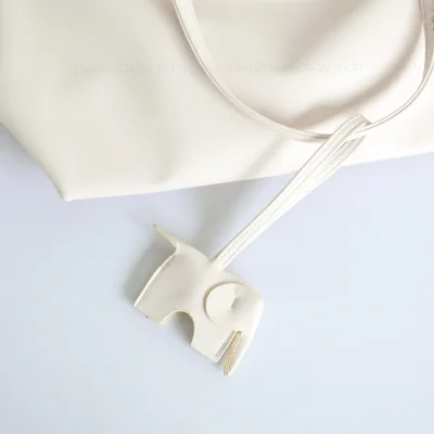 کیف زنانه بزرگ مدل کندل