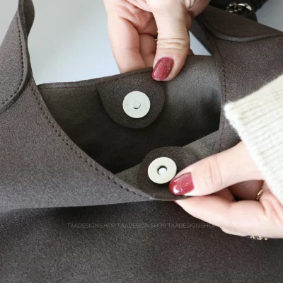 کیف زنانه بزرگ مدل سیمبل