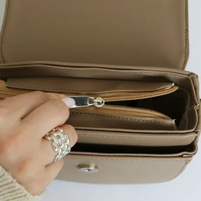 کیف زنانه دوشی مدل سوزی