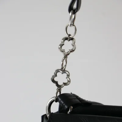 کیف زنانه دوشی مدل ویولا