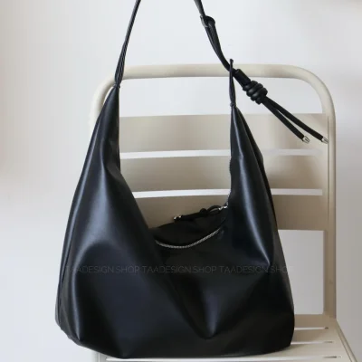 کیف زنانه بزرگ مدل آلفا