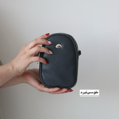 کیف زنانه دوشی - پاسپورتی مدل میرنا