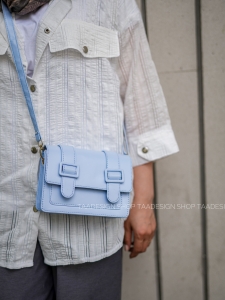 کیف دوشی رونیکا رنگ آبی