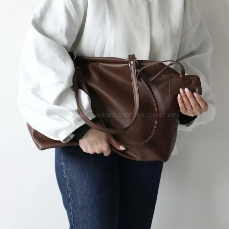 فرق کیف چرم طبیعی و مصنوعی