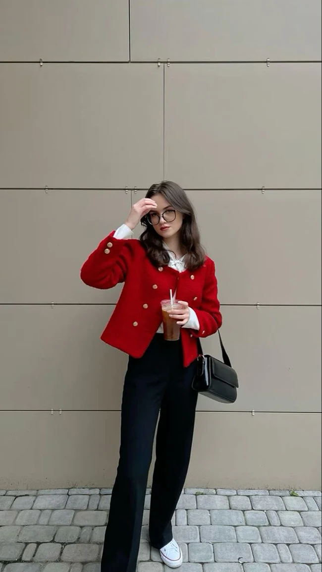 رنگ قرمز برای پاییز