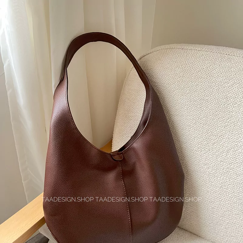 کیف زنانه بزرگ دوشی مدل روشاک