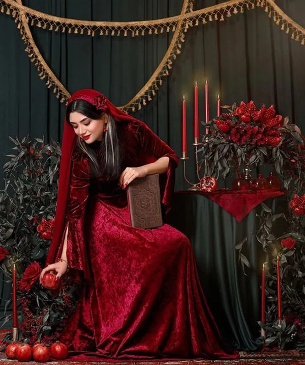 بهترین تیپ برای شب یلدا