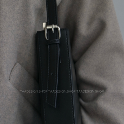 کیف  دوشی زنانه مدل کارمیلو