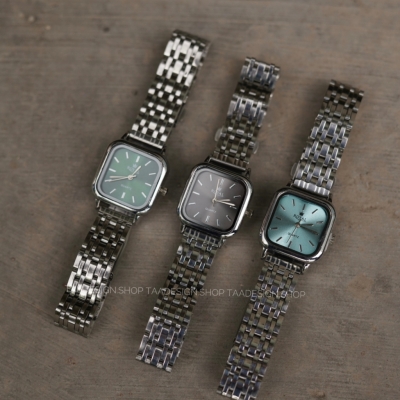 ساعت مچی بند استیل صفحه مربع  برند رویال کد wa2005